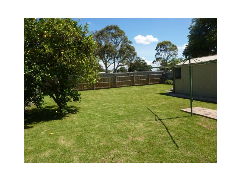 15 Newman Crescent, Traralgon VIC 3844