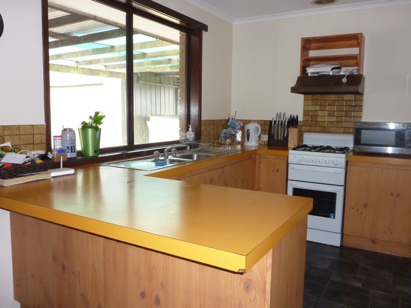 8 Lorikeet Place, Traralgon VIC 3844