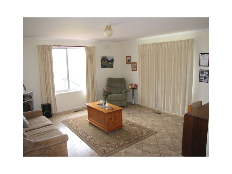 7 Moore Street, Erica VIC 3825