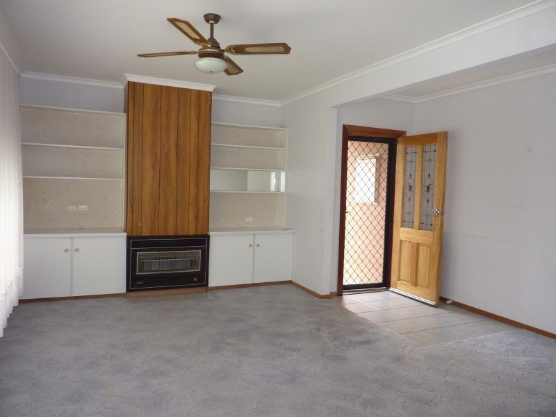 8 Firmin Road, Churchill VIC 3842