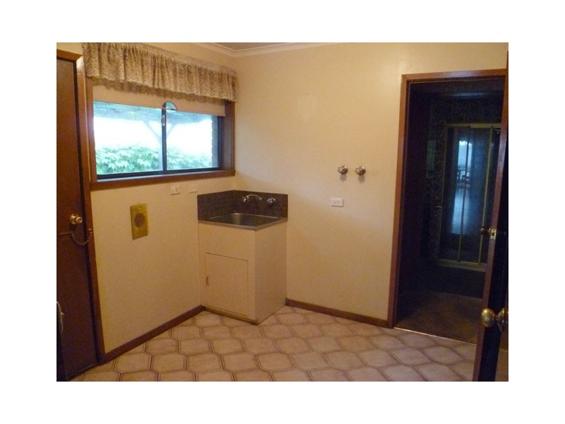 1 OAK AVENUE, Traralgon VIC 3844