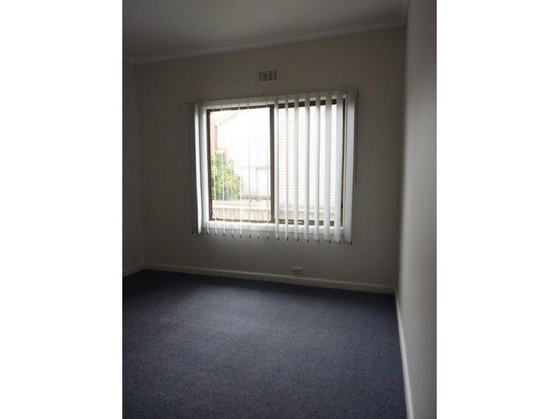 8 Donald Street, Morwell VIC 3840