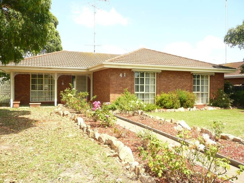 41 Wirilda Crescent, Traralgon VIC 3844