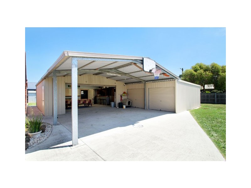 6-8 Kyne Street, Glengarry VIC 3854