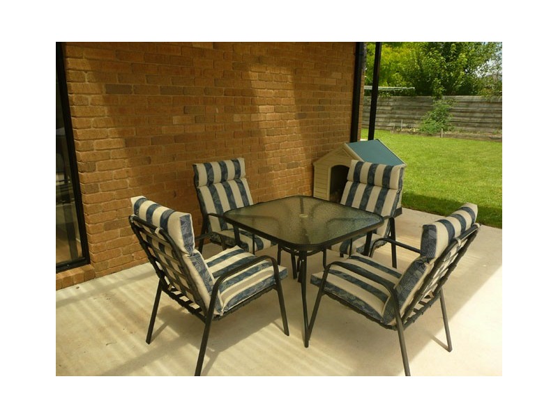 13 Giles Place, Traralgon VIC 3844