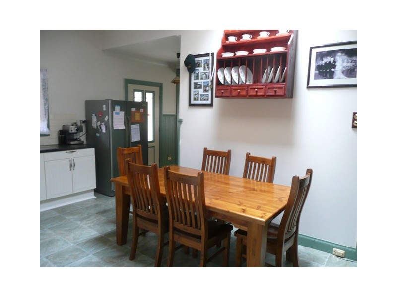 52 KING STREET, Toongabbie VIC 3856