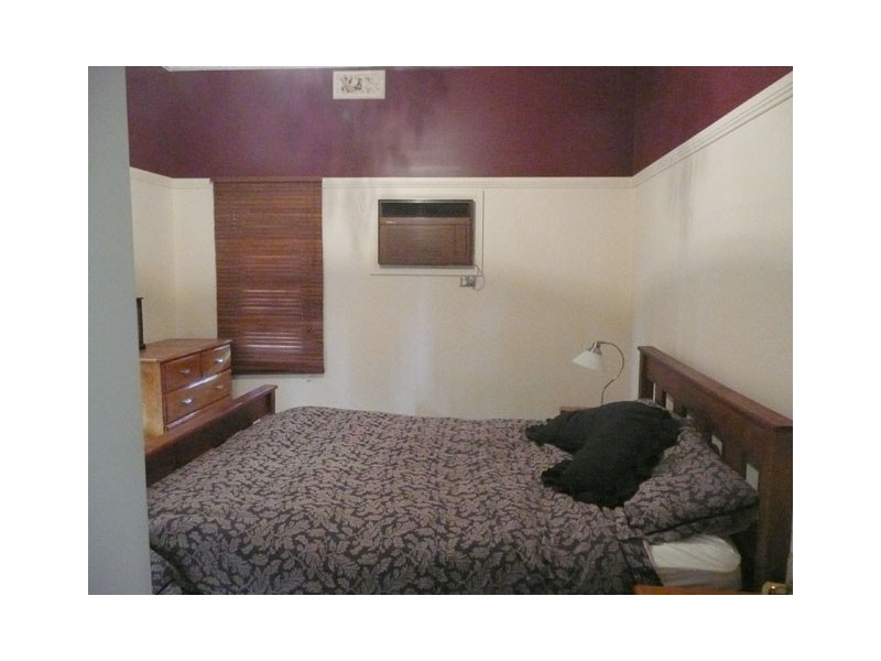 52 KING STREET, Toongabbie VIC 3856