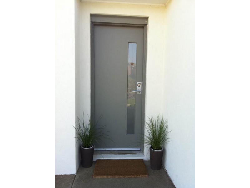 18 COLLEGE AVENUE, Traralgon VIC 3844