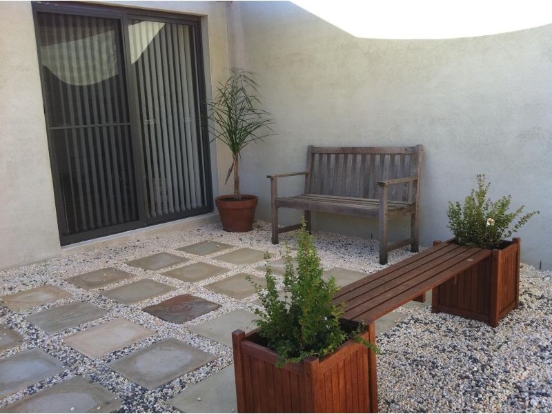 18 COLLEGE AVENUE, Traralgon VIC 3844