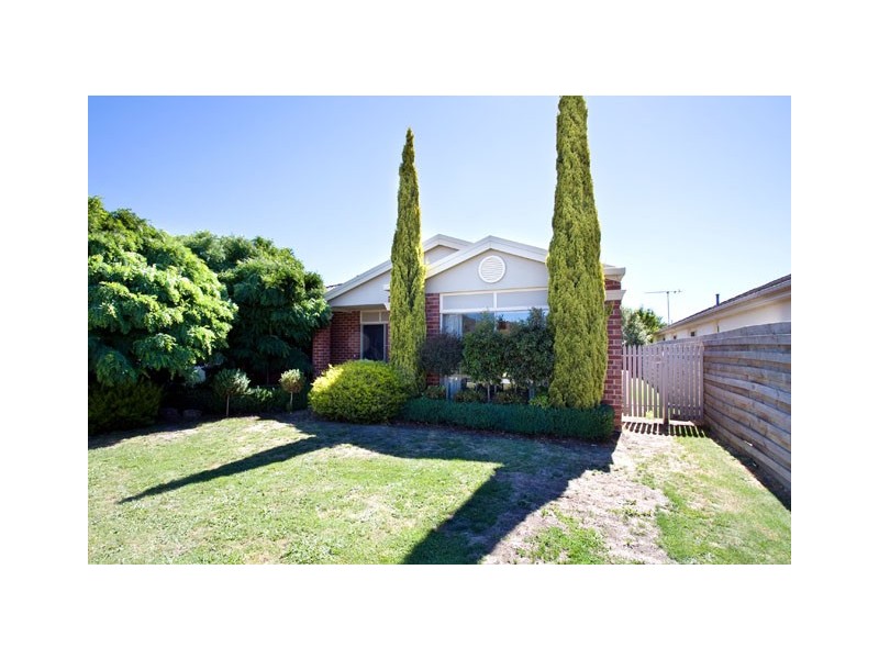 14 Blaxland Court, Traralgon VIC 3844