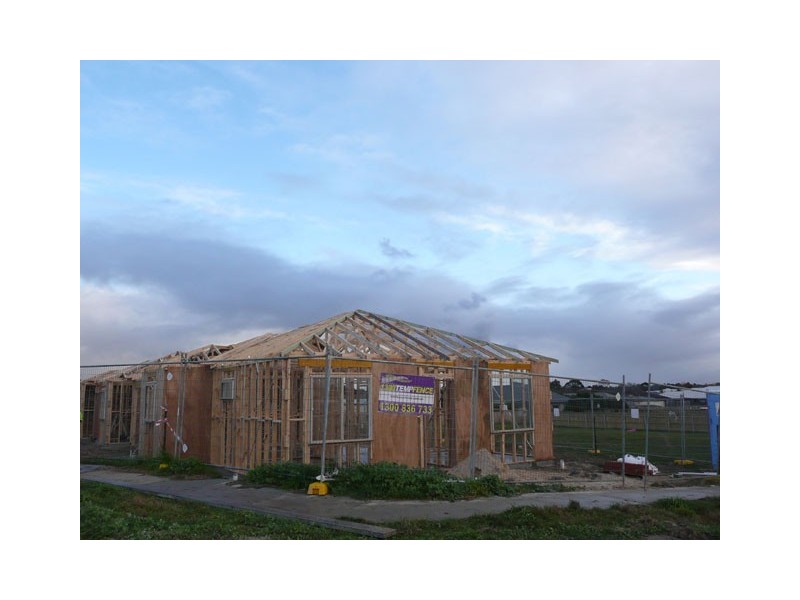 1-5/Lot 198 Highfield Court, Traralgon VIC 3844