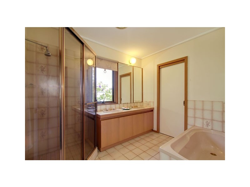 6 HAMBLEWOOD RISE, Traralgon VIC 3844