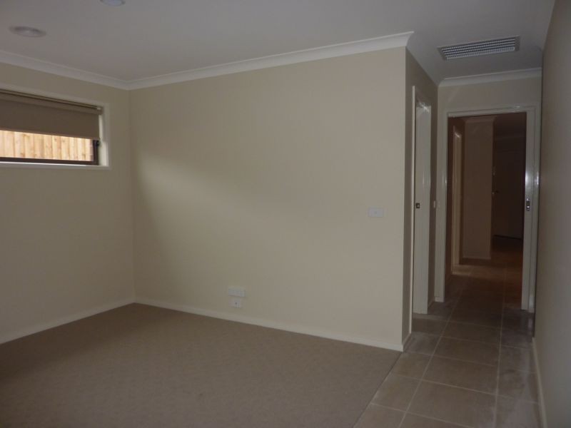 17 Curringa Court, Churchill VIC 3842