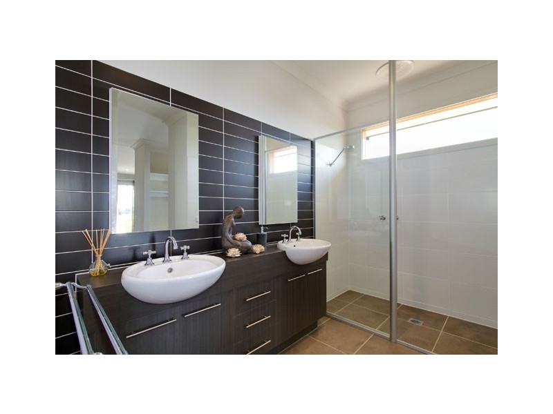 1 HAMMERSMITH CIRCUIT, Traralgon VIC 3844