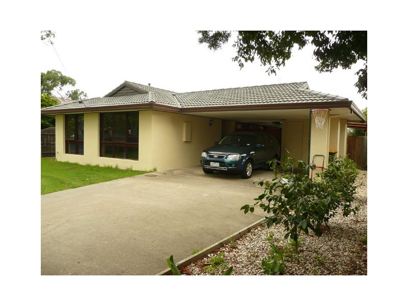 30 Latrobe Street, Rosedale VIC 3847