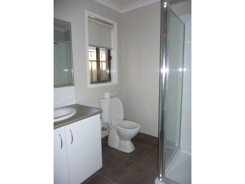 6 Roscommon Drive, Traralgon VIC 3844