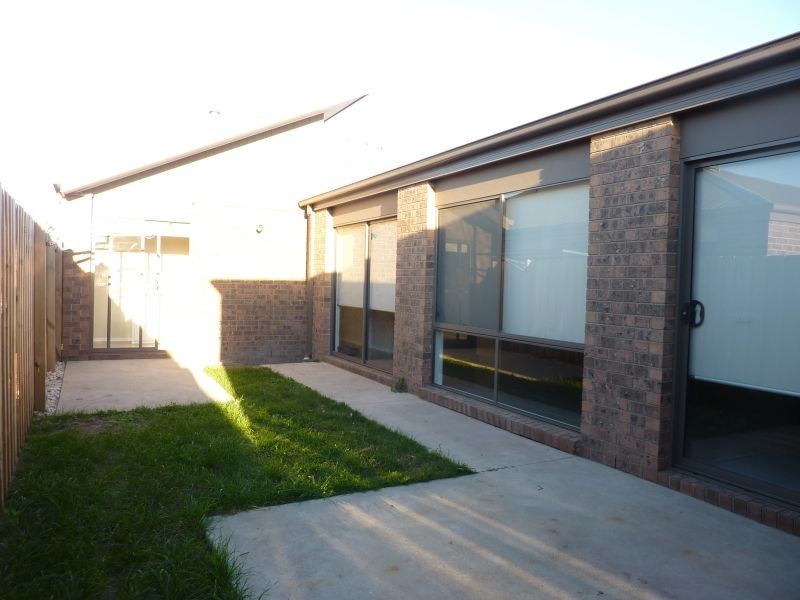 6 Roscommon Drive, Traralgon VIC 3844
