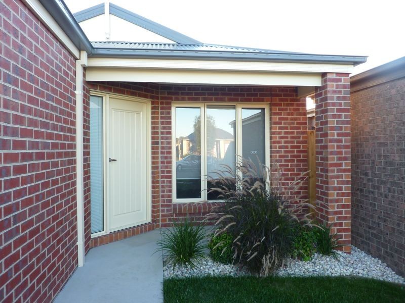 8 Roscommon Drive, Traralgon VIC 3844