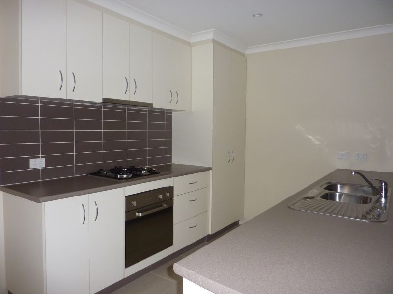 8 Roscommon Drive, Traralgon VIC 3844