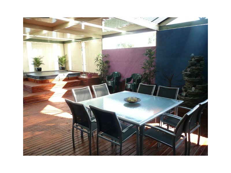 35 Quigley Crescent, Churchill VIC 3842