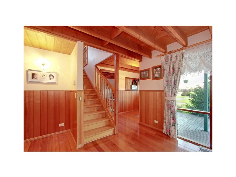 55 Nicholson Lane, Toongabbie VIC 3856