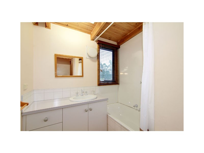 55 Nicholson Lane, Toongabbie VIC 3856