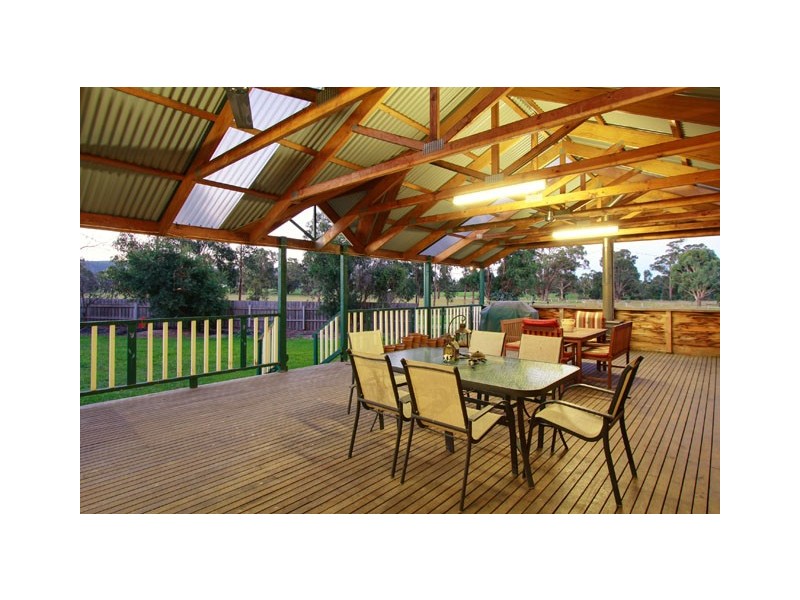 55 Nicholson Lane, Toongabbie VIC 3856