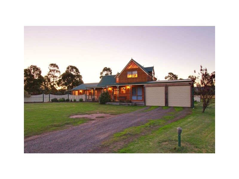 55 Nicholson Lane, Toongabbie VIC 3856