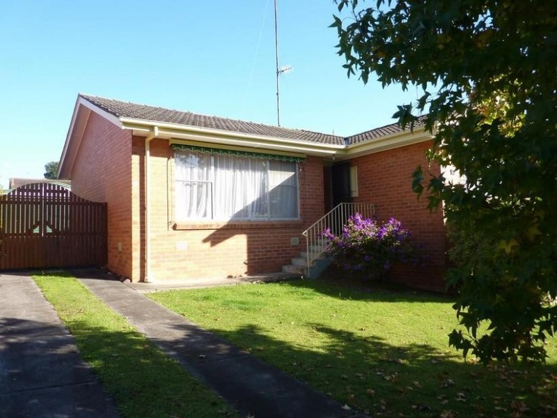 59 Walker Parade, Churchill VIC 3842