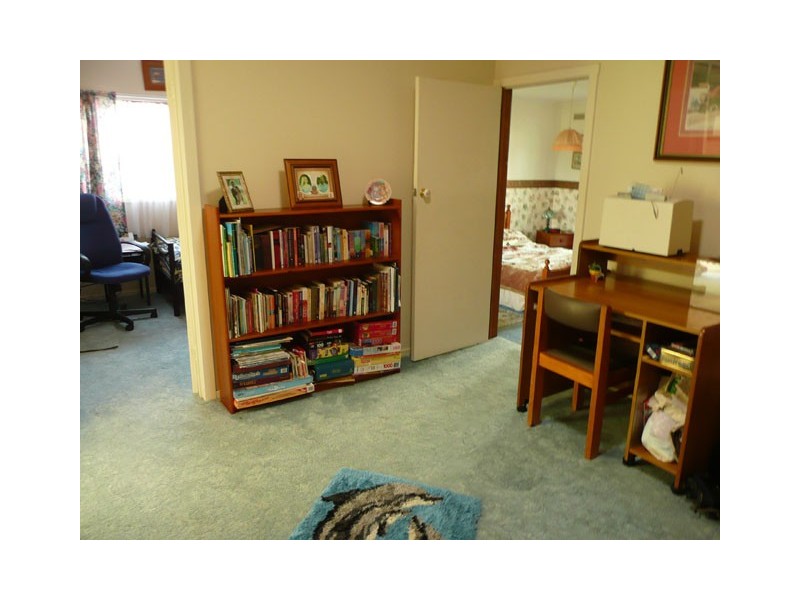 42 Main Road, Tyers VIC 3844