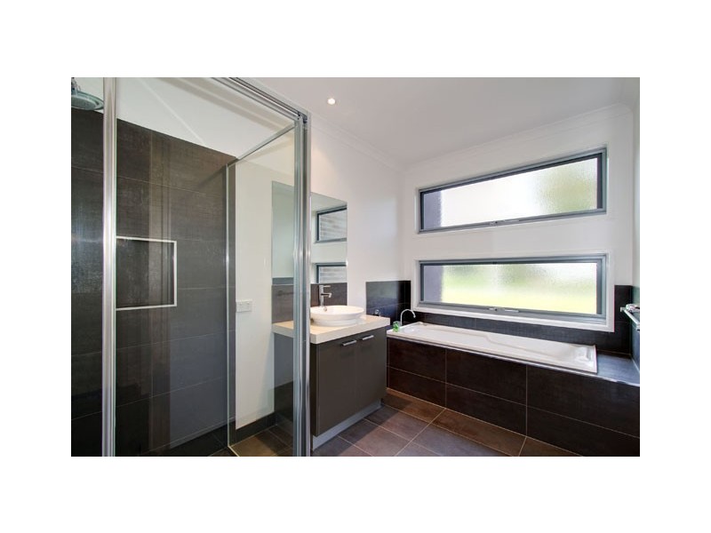 30 Queen Street, Rosedale VIC 3847