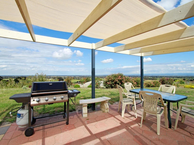 65 Hilsley Court, Toongabbie VIC 3856