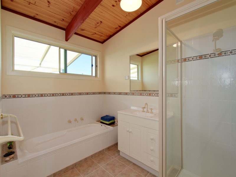 65 Hilsley Court, Toongabbie VIC 3856
