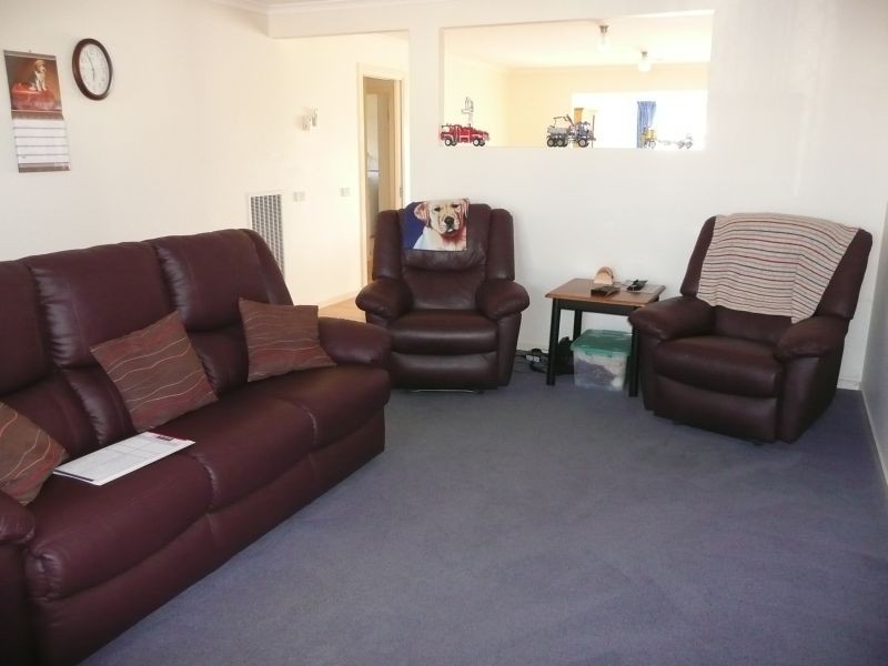 13 Giles Place, Traralgon VIC 3844