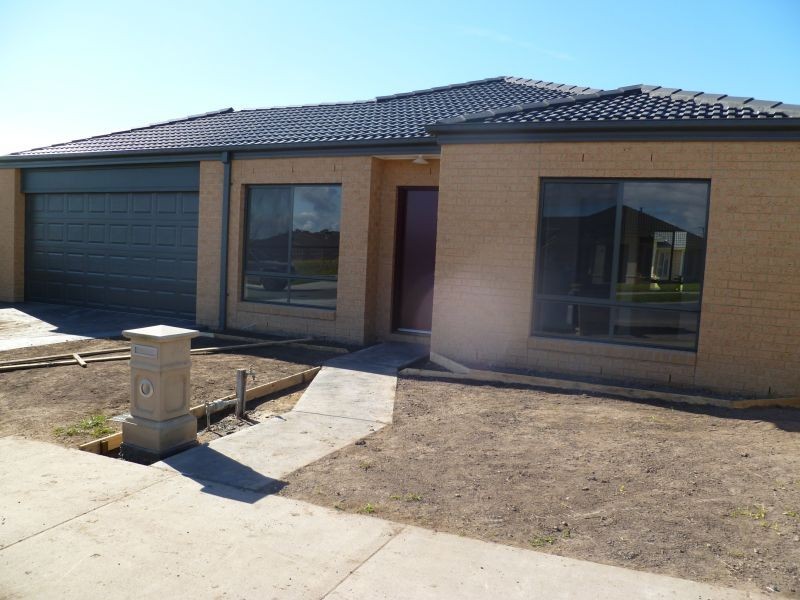 2/78 Bradman Blvd, Traralgon VIC 3844