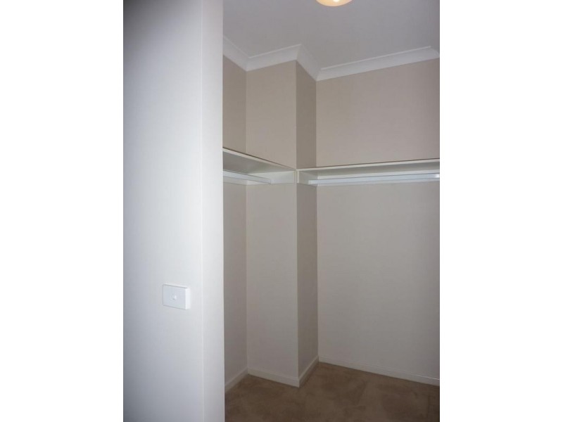 2/78 Bradman Blvd, Traralgon VIC 3844