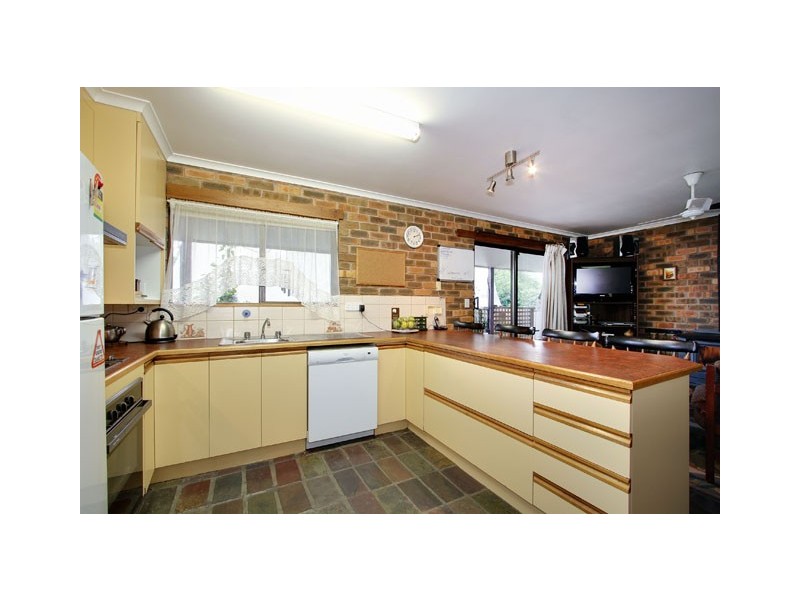 5 Deys Road, Tyers VIC 3844