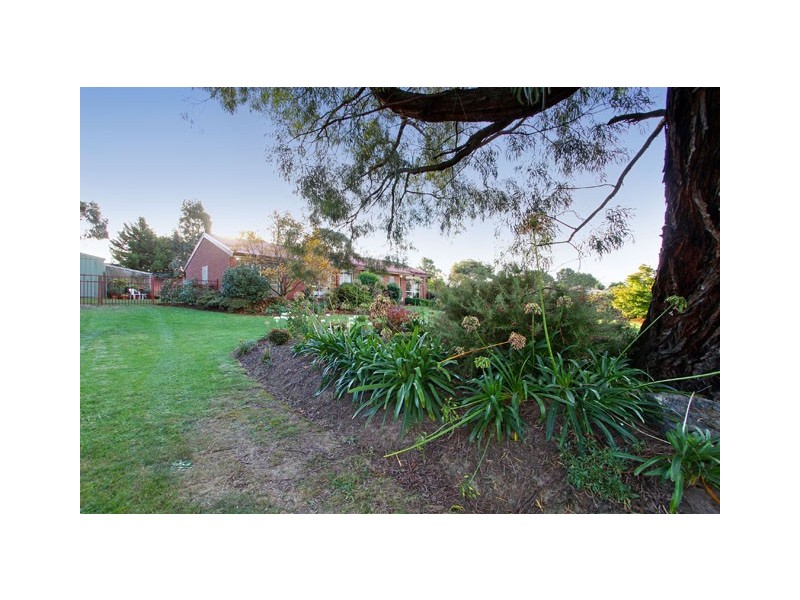 65 Ellavale Drive, Traralgon VIC 3844