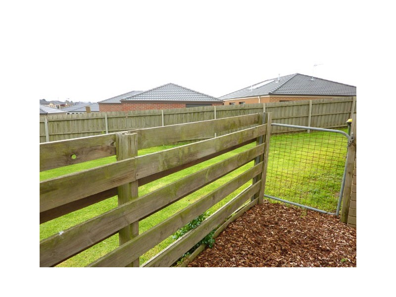 14 Wigg Close, Traralgon VIC 3844