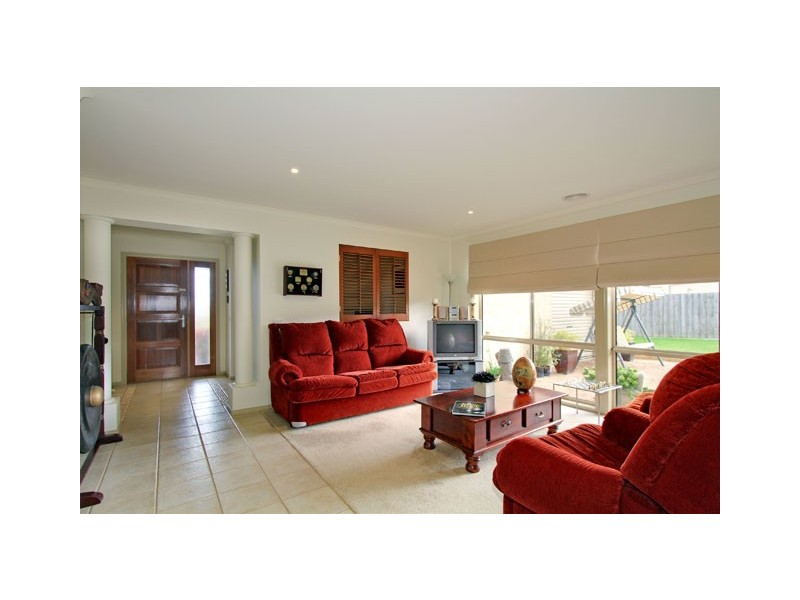 6 Avon Close, Traralgon VIC 3844