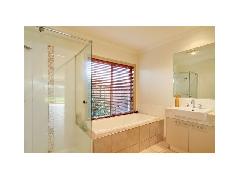 6 Avon Close, Traralgon VIC 3844