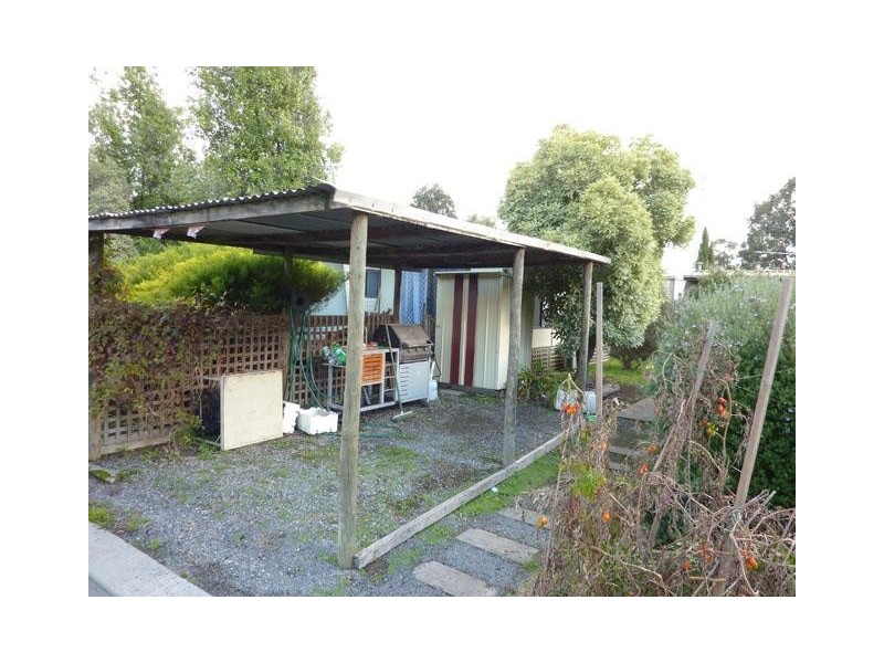 104 Nardoo Street, Tandara Caravan Park, Traralgon VIC 3844