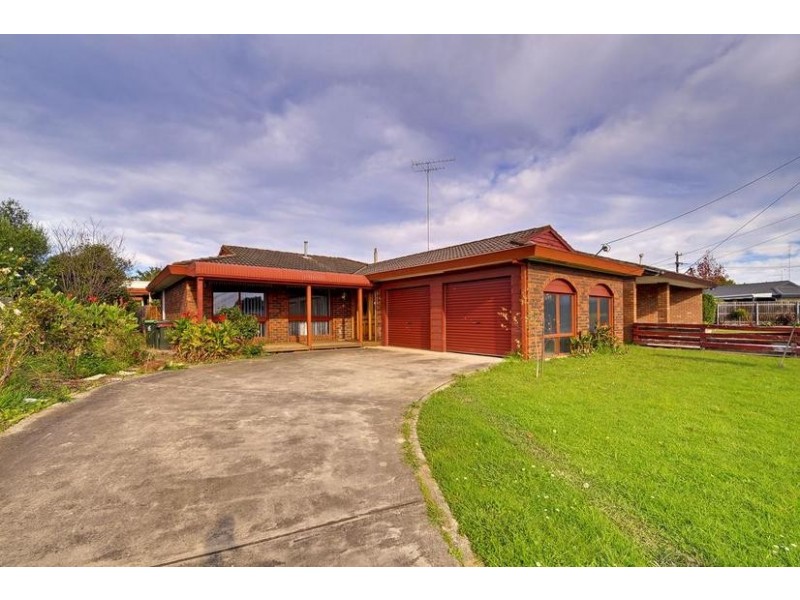 13 Canfield Crescent, Traralgon VIC 3844