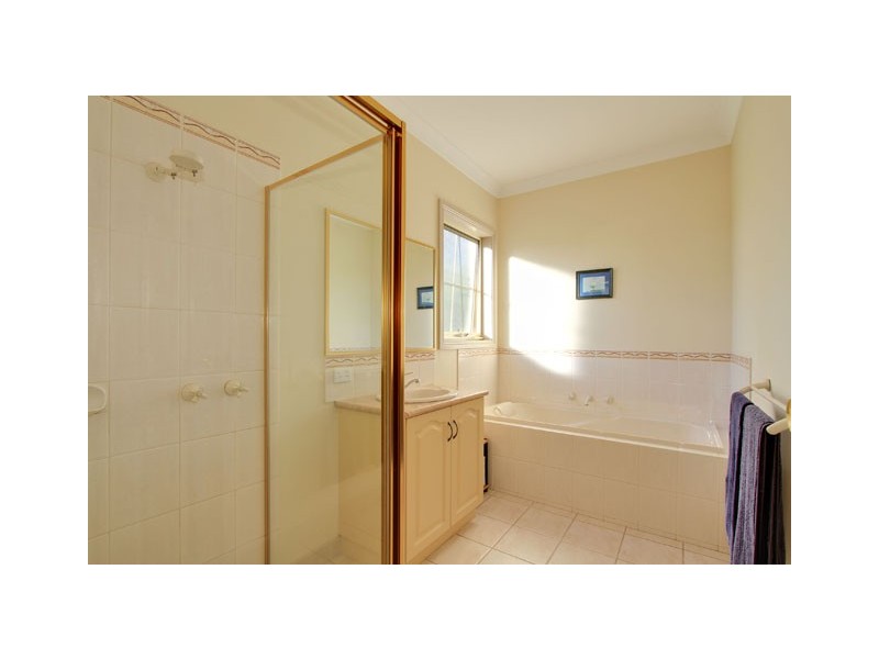 4 Cashmere Drive, Traralgon South VIC 3844