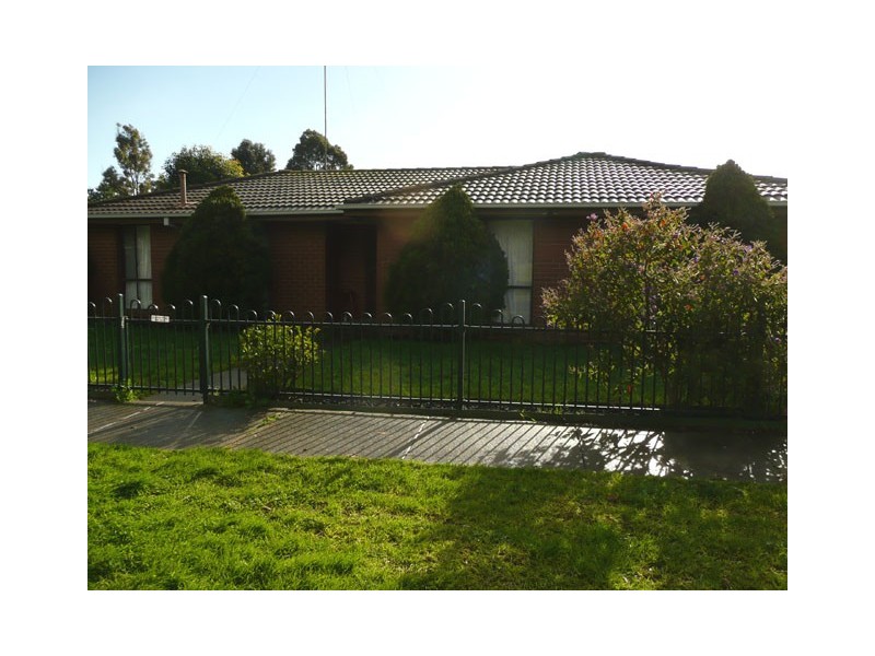 80 Grubb Avenue, Traralgon VIC 3844