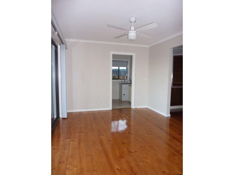 9 Foxlease Avenue, Traralgon VIC 3844