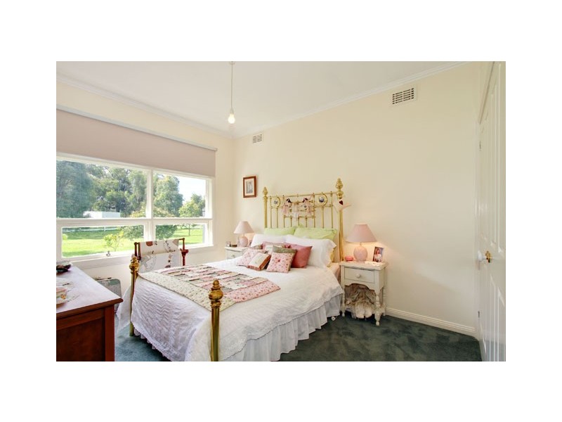 60 Harris Lane, Toongabbie VIC 3856