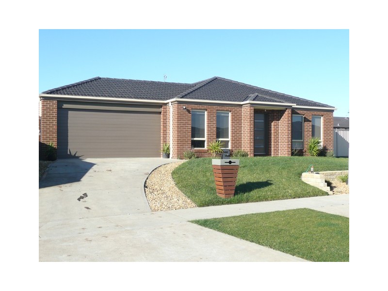 2 Connaught Way, Traralgon VIC 3844