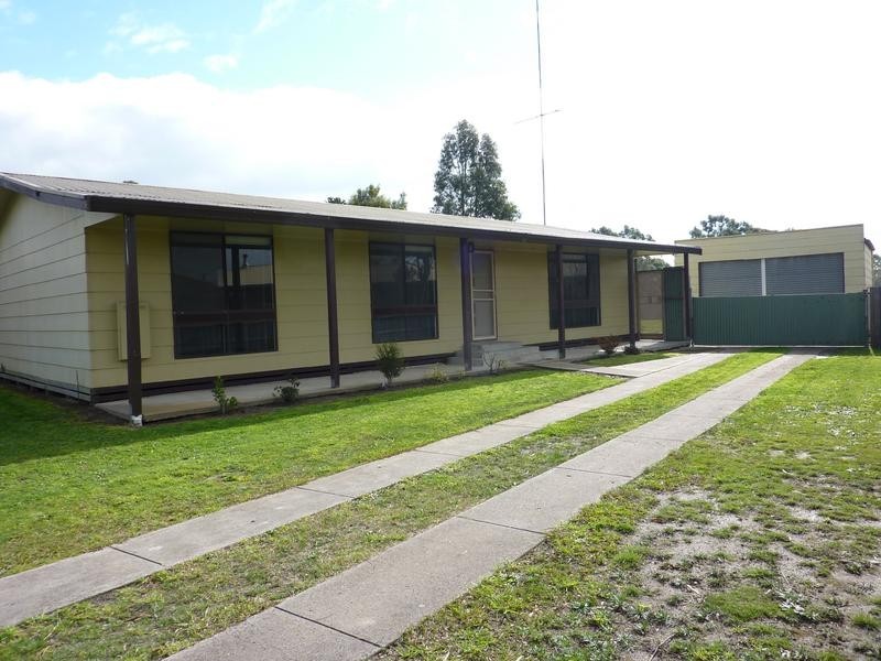 74 Albert Street, Rosedale VIC 3847