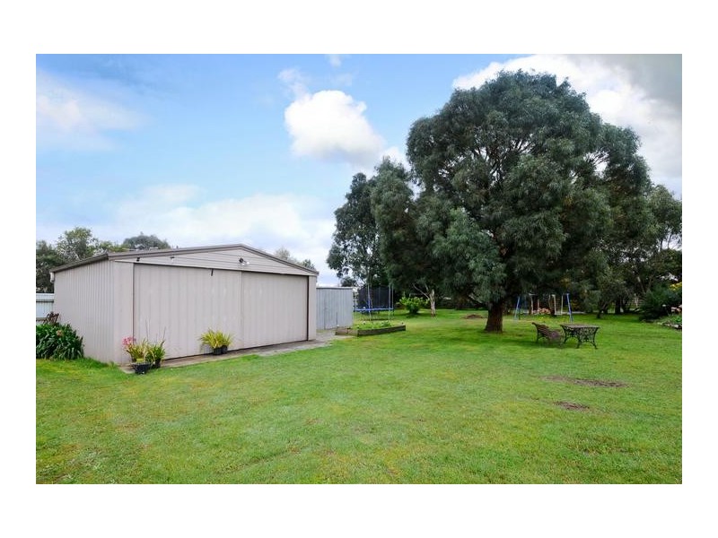 15 Matta Drive, Churchill VIC 3842